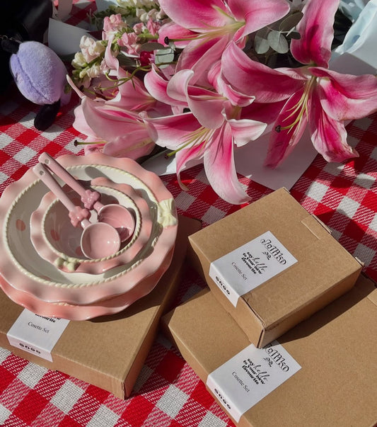 🌸 Aesthetic Picnic with the Girls