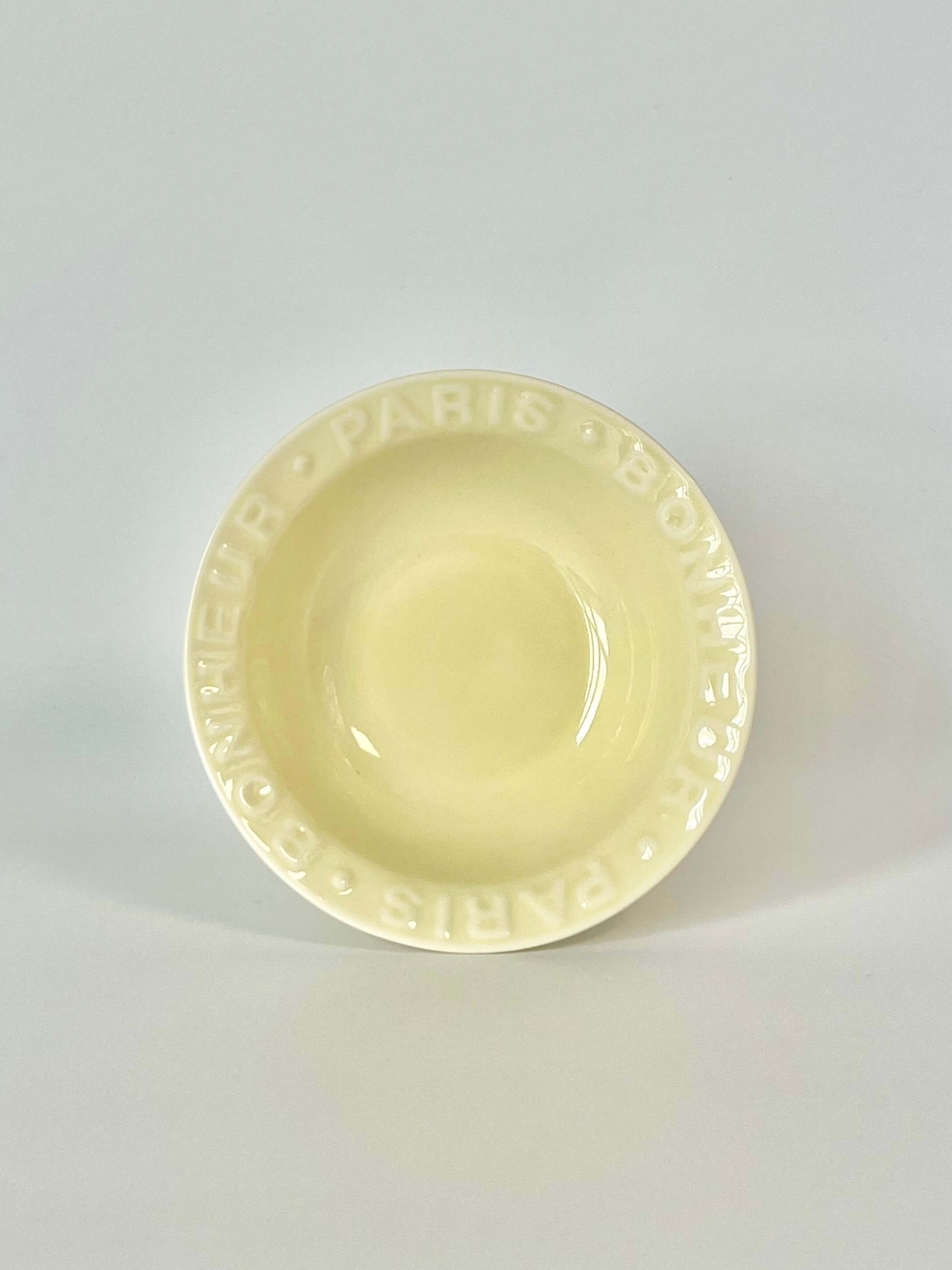 Claire Set. Aesthetic ceramic bowl and plate in cream colour. Complete crockery set. Cafe vibes gift set for girls.  Cute aesthetic
