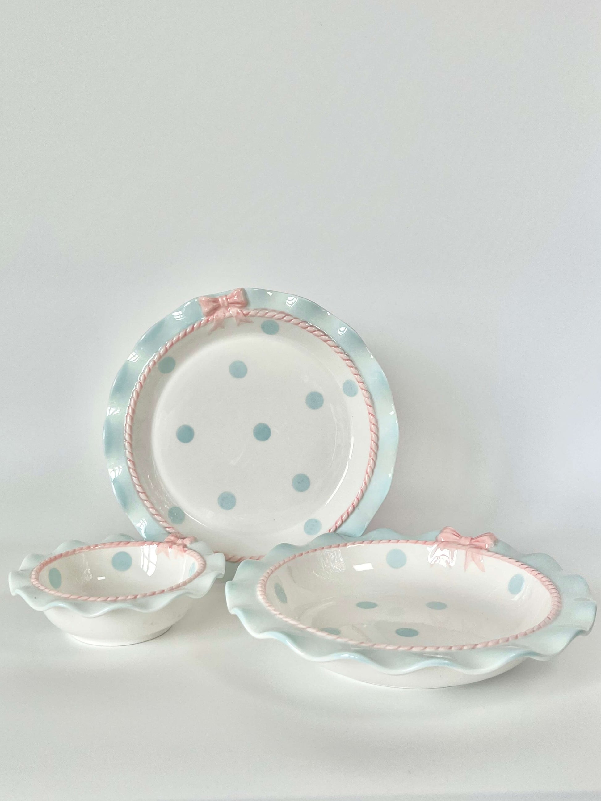 Coquette Core Cosette Set in Pastel Blue. The cutest crockery set with frills and bow designs on them. Spotted girly ceramic tableware for mothers and daughters. Plate and bowl set for dinner, lunch, breakfast. Perfect gift set for homeware.